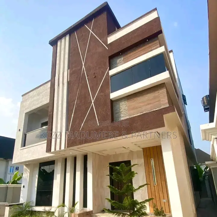 5bdrm Duplex in Ivory Heights Garden, Port-Harcourt for sale