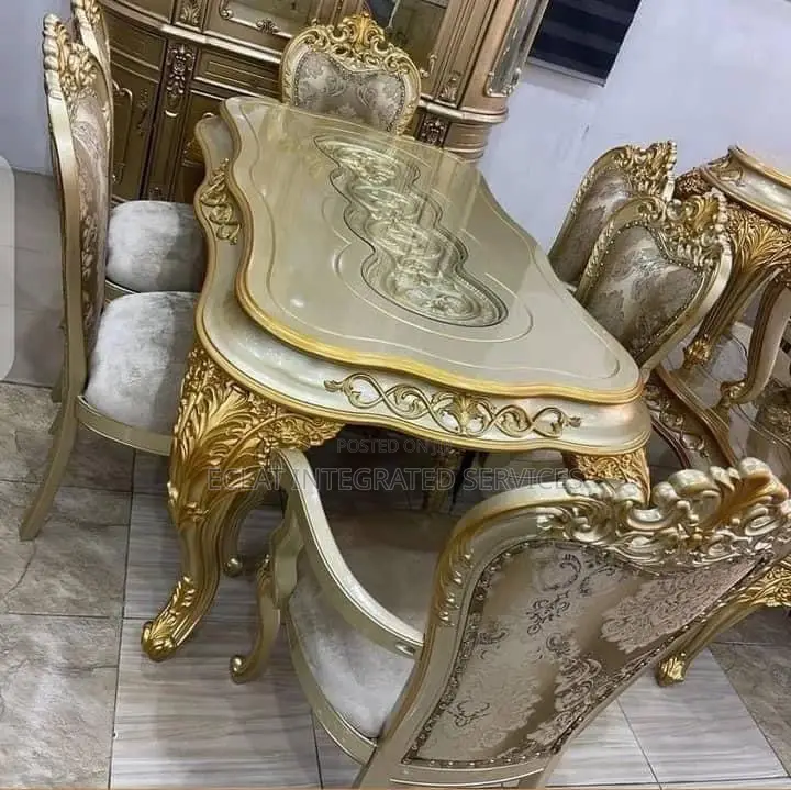Royal Dining Set