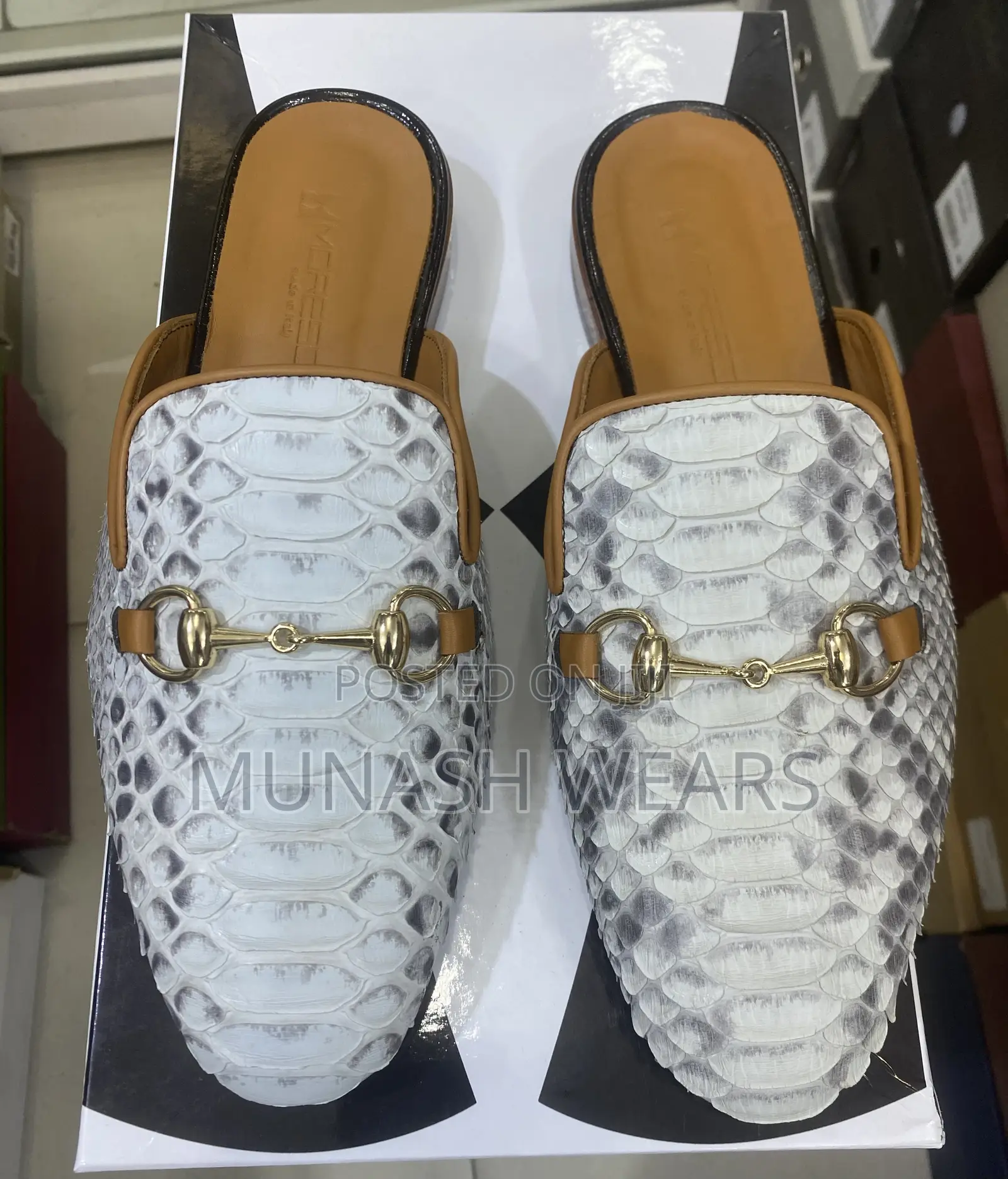 Italian Moreschi Skin Half Shoe