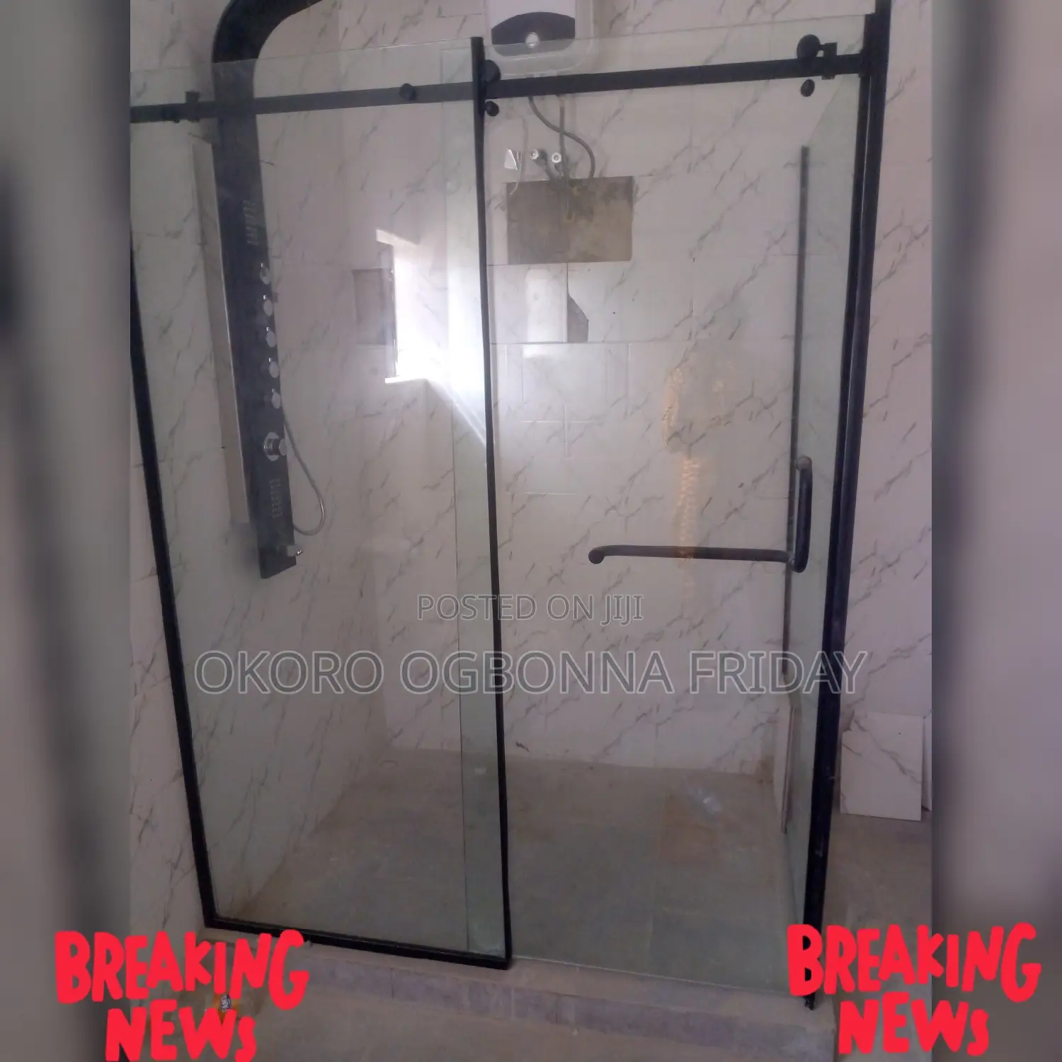 Shower Cubicle With Black