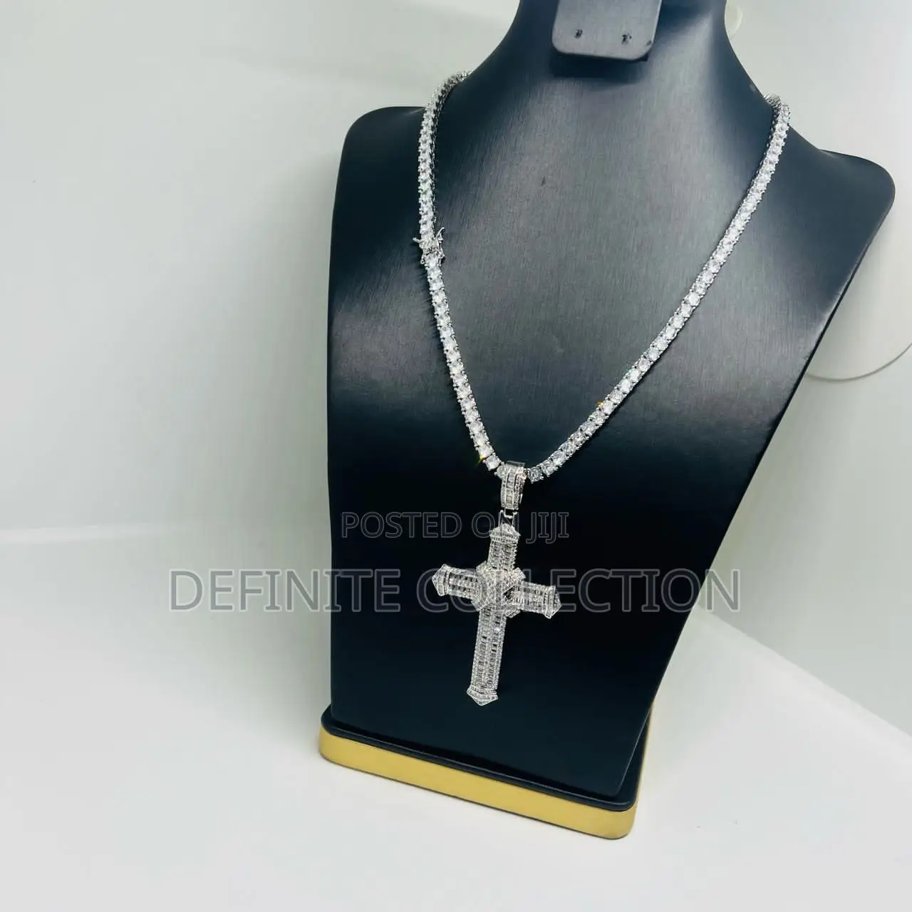 9-2-5 MOISANITE Necklace