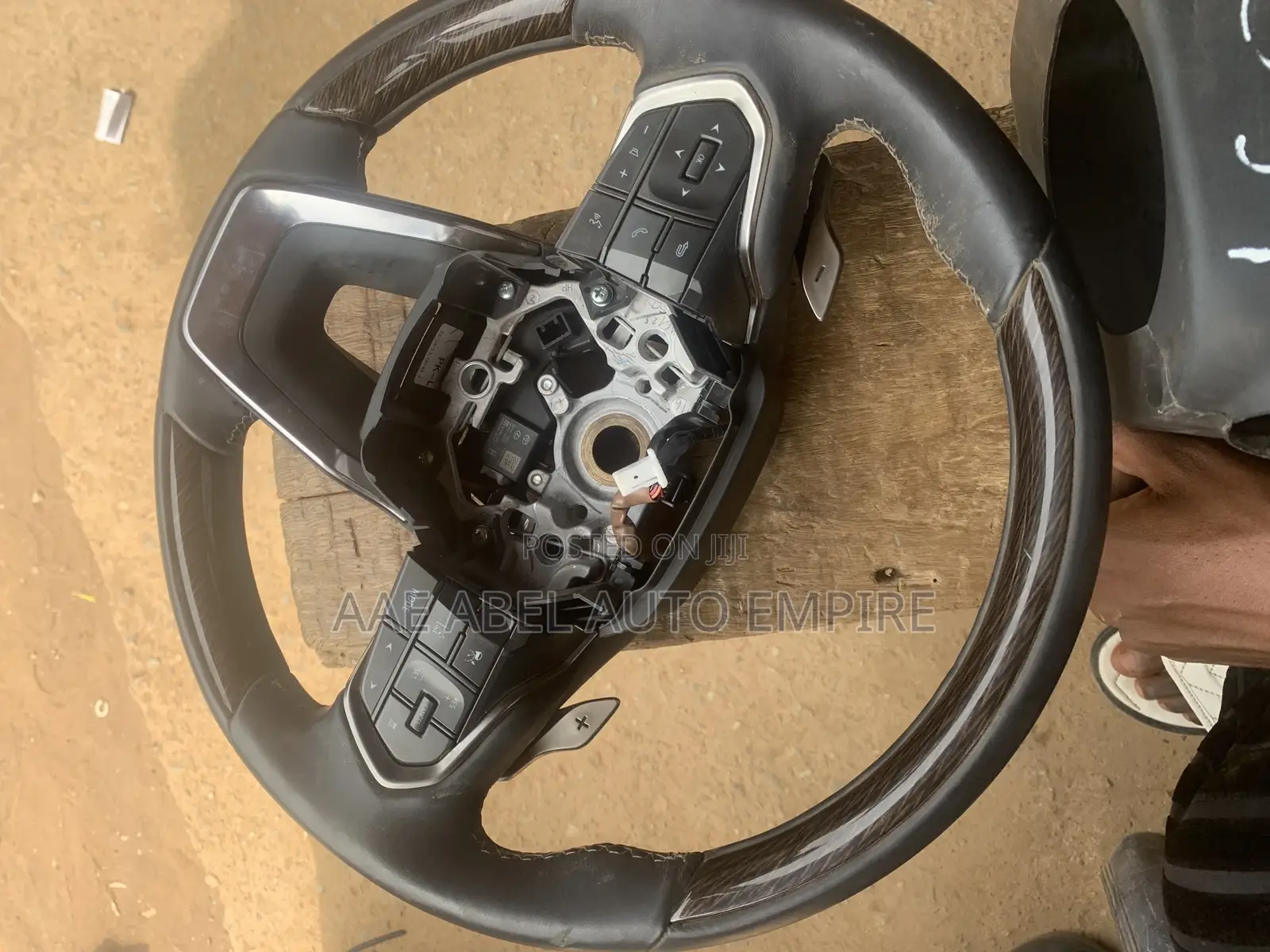 LX 600 Steering Wheel 2023-2024 Model