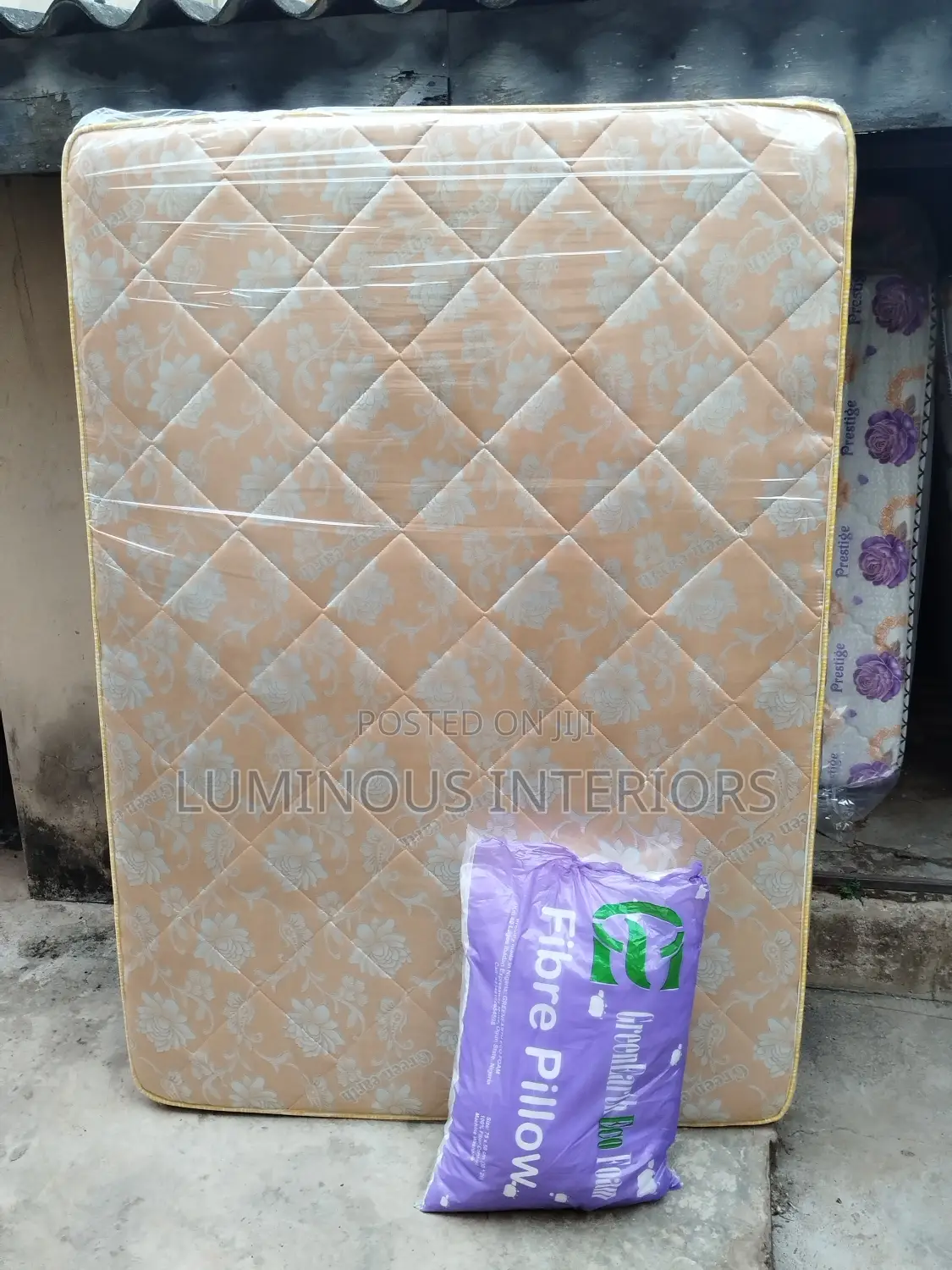 41⁄2 by 6ft 6inches Mattress (Plus Free Pillow)