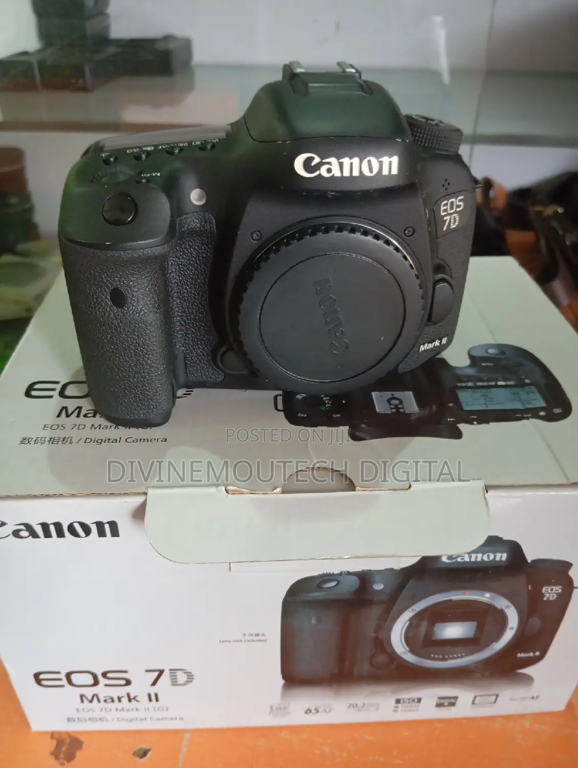 Canon 7D Mark11 With 18-55 Lens