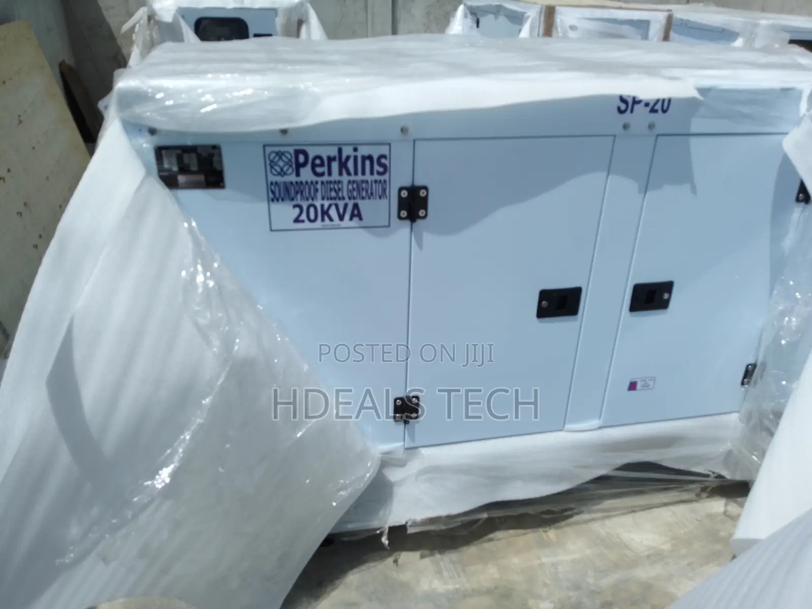 Perkins Soundproof Diesel Generator 20kva.
