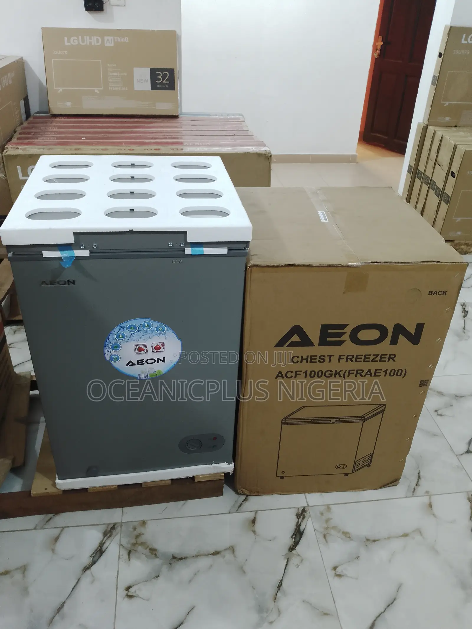 Aeon Exquisite Chest Freezer 100 Litres, Acf100gk (Frae100)