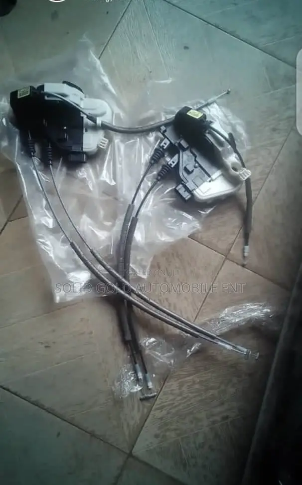 Door Catch HYUNDAI Santafe 2013-2018