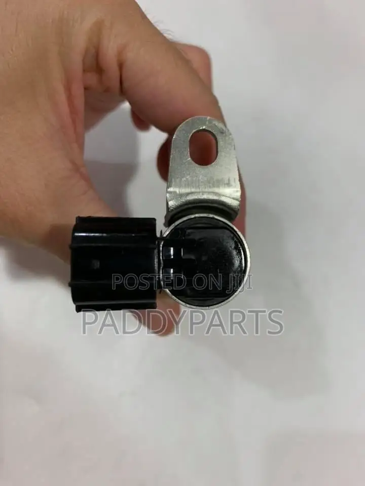 Cadillac SRX VVT Solenoid Valve Sensor