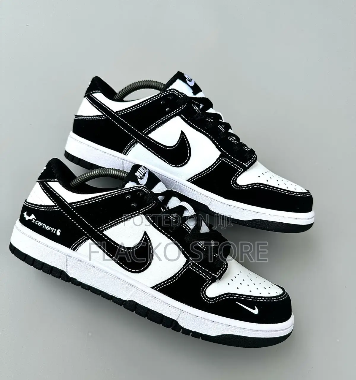 Original Nike Sb X Carhatt X Batman Panda Sneakers