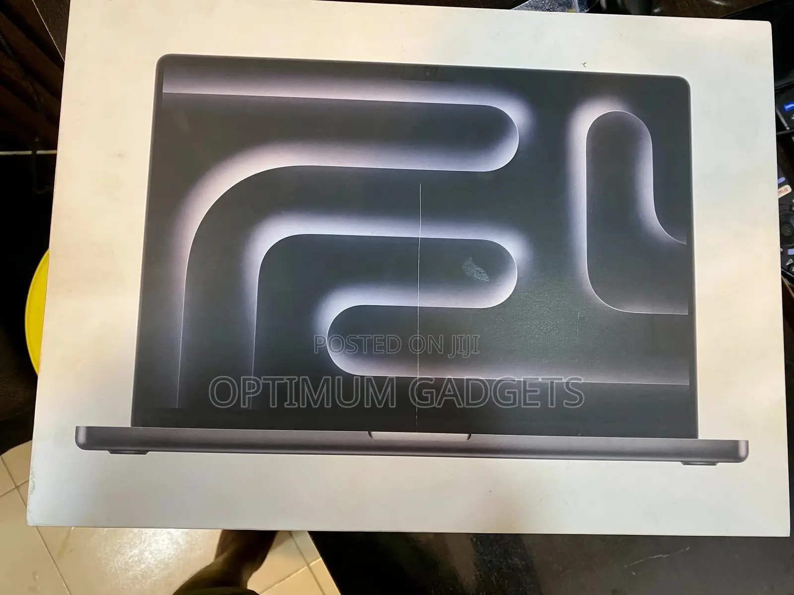 New Apple MacBook Pro 2023 M3 Pro 16-inch 16GB Apple M3 Pro SSD 512GB