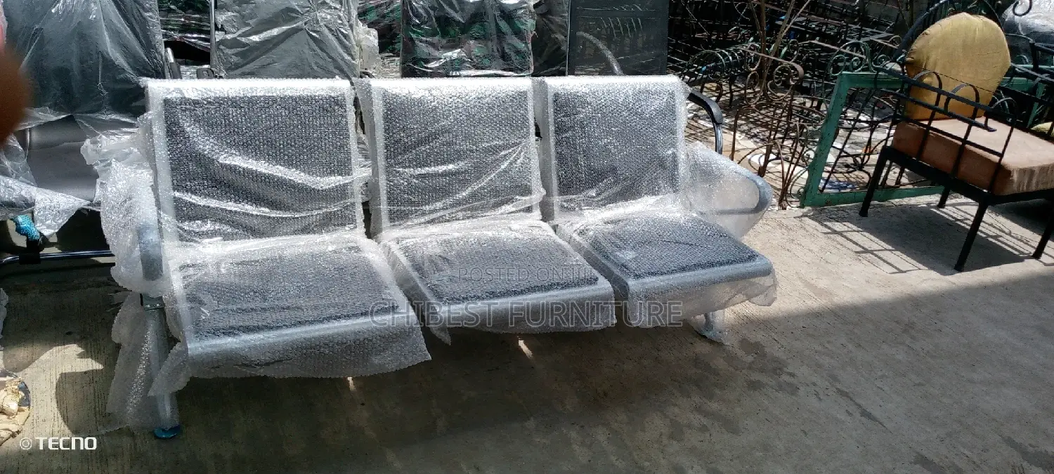 Standard Original Airpord Chair With Leather