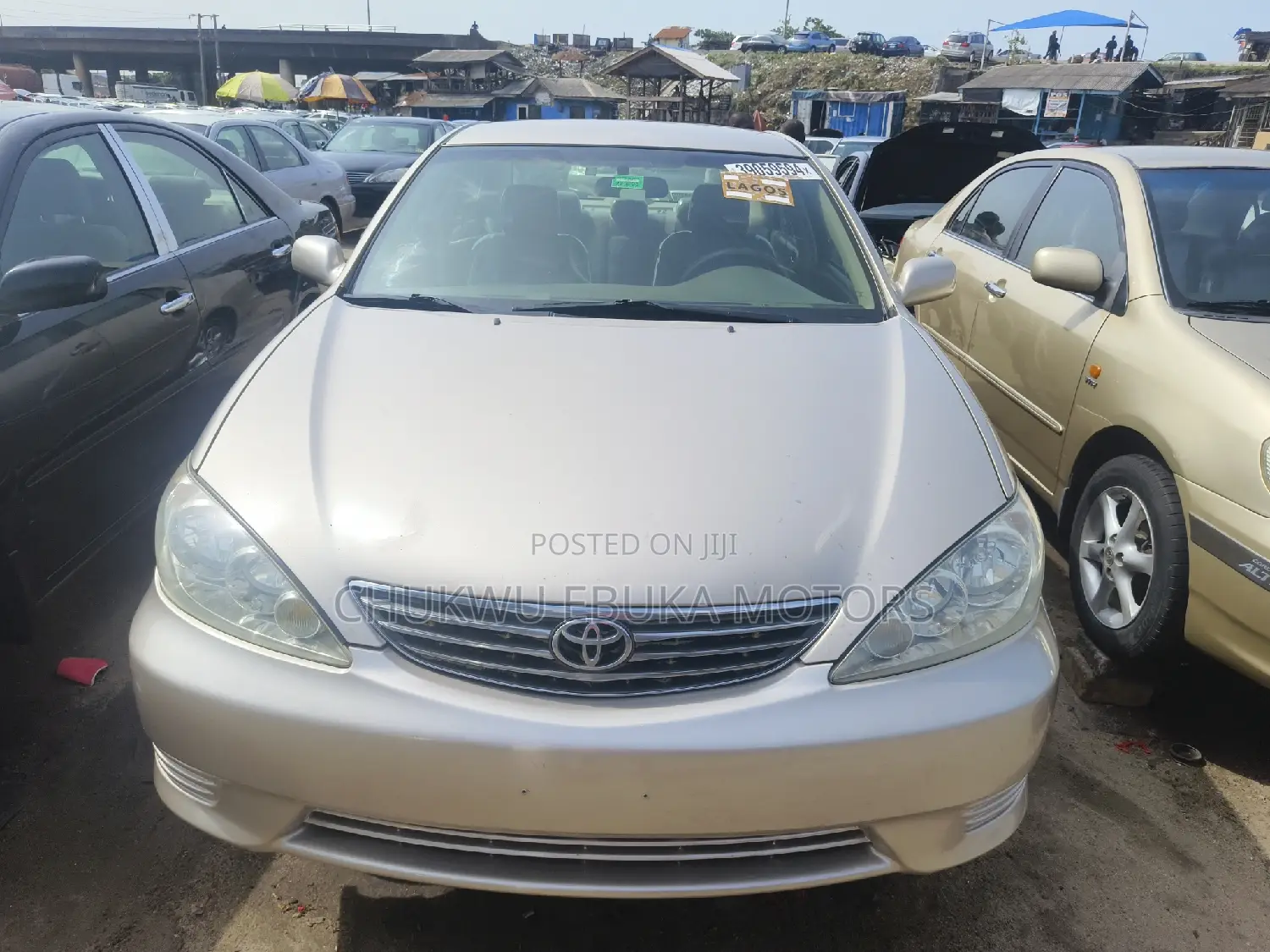 Toyota Camry LE 4dr Sedan (2.4L 4cyl 5A) 2006 Gold