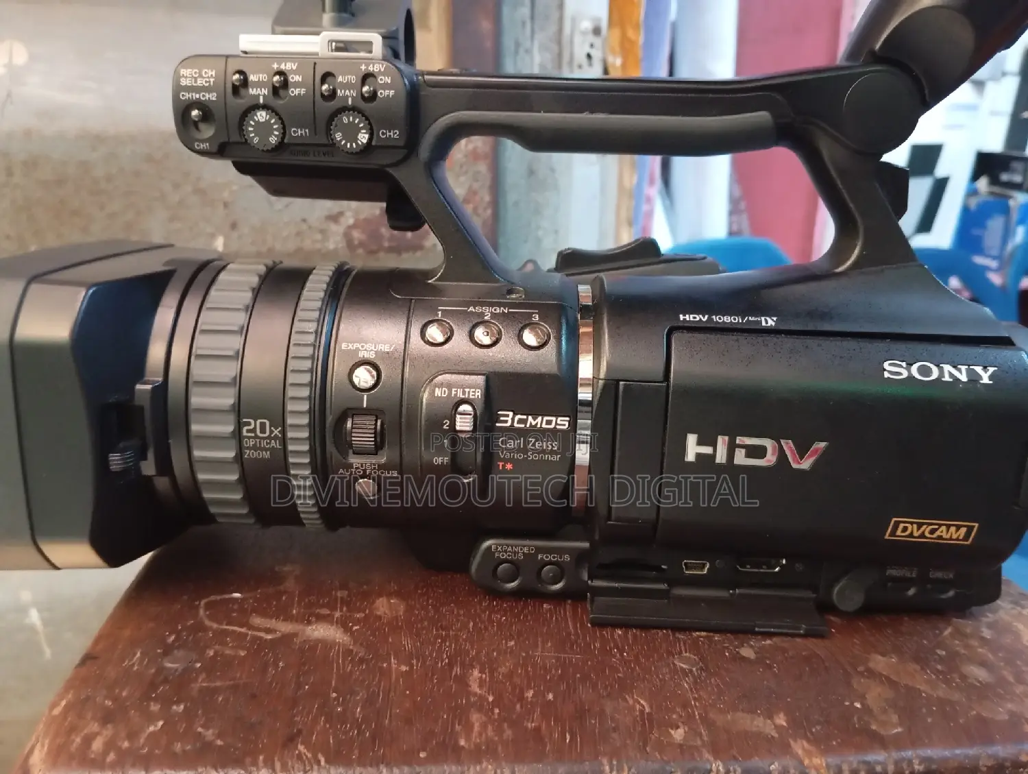 Sony V1 Camera With Hdmi