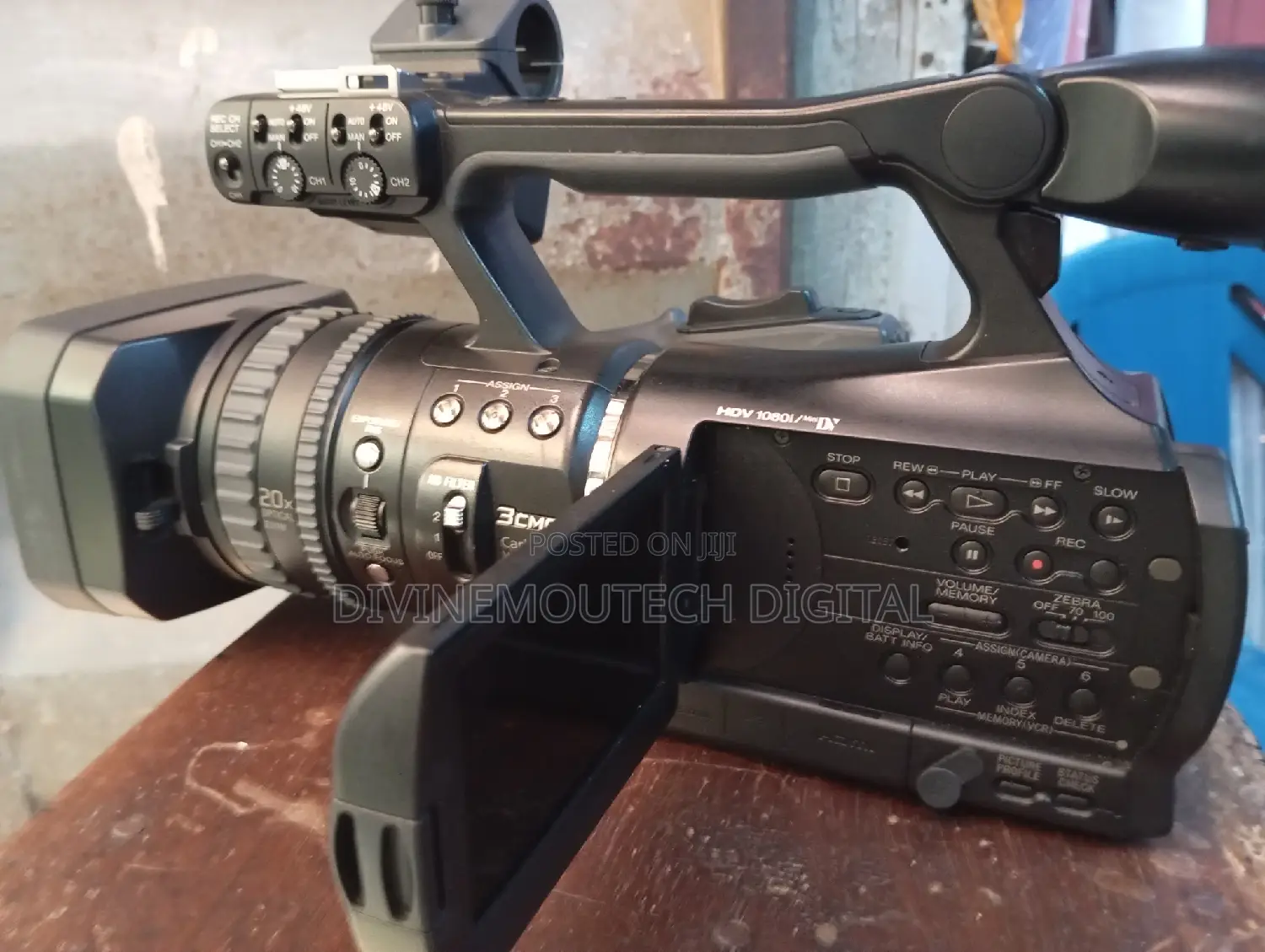 Sony V1 Camera With Hdmi