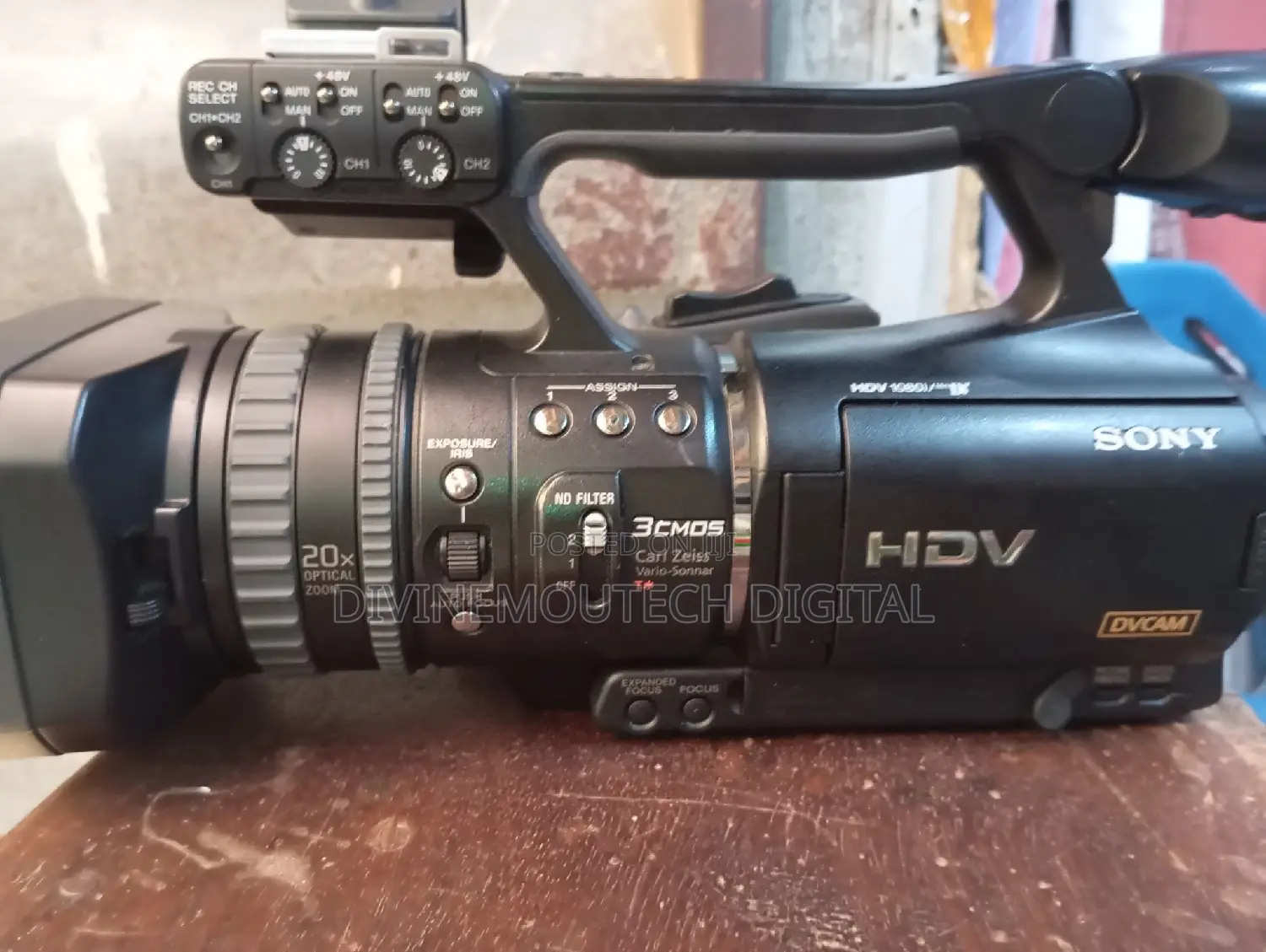 Sony V1 Camera With Hdmi