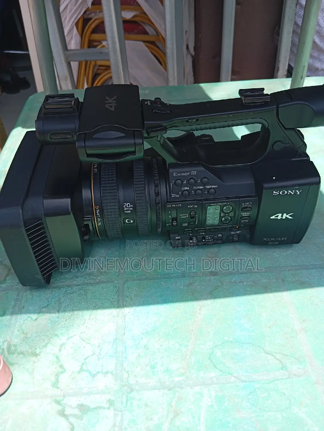 Sony PXW -Z100 Video Camera