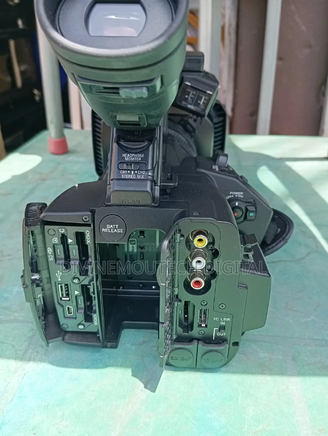 Sony PXW -Z100 Video Camera