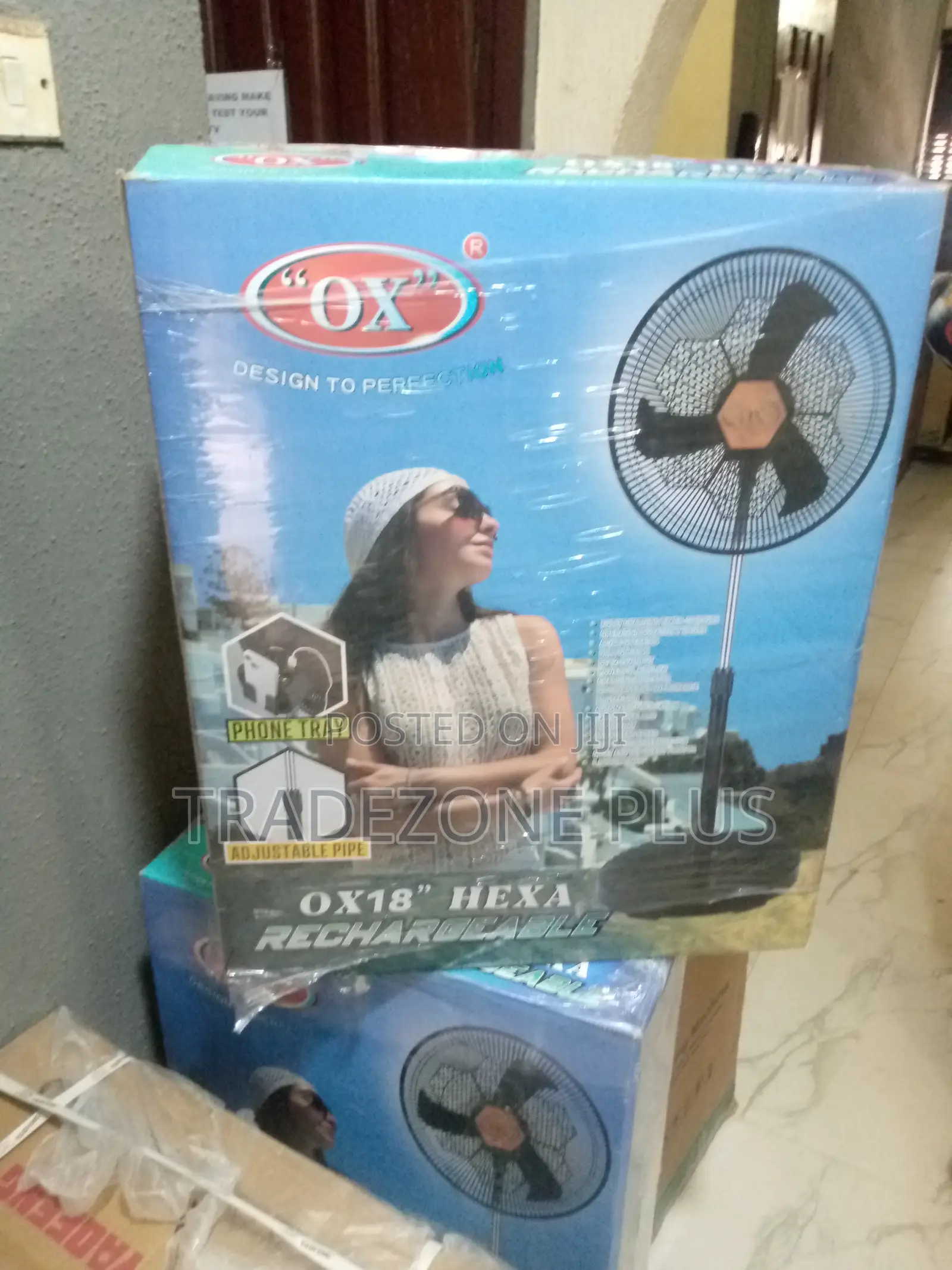 Quality Brand-New Hexa Rechargeable Standing Fan