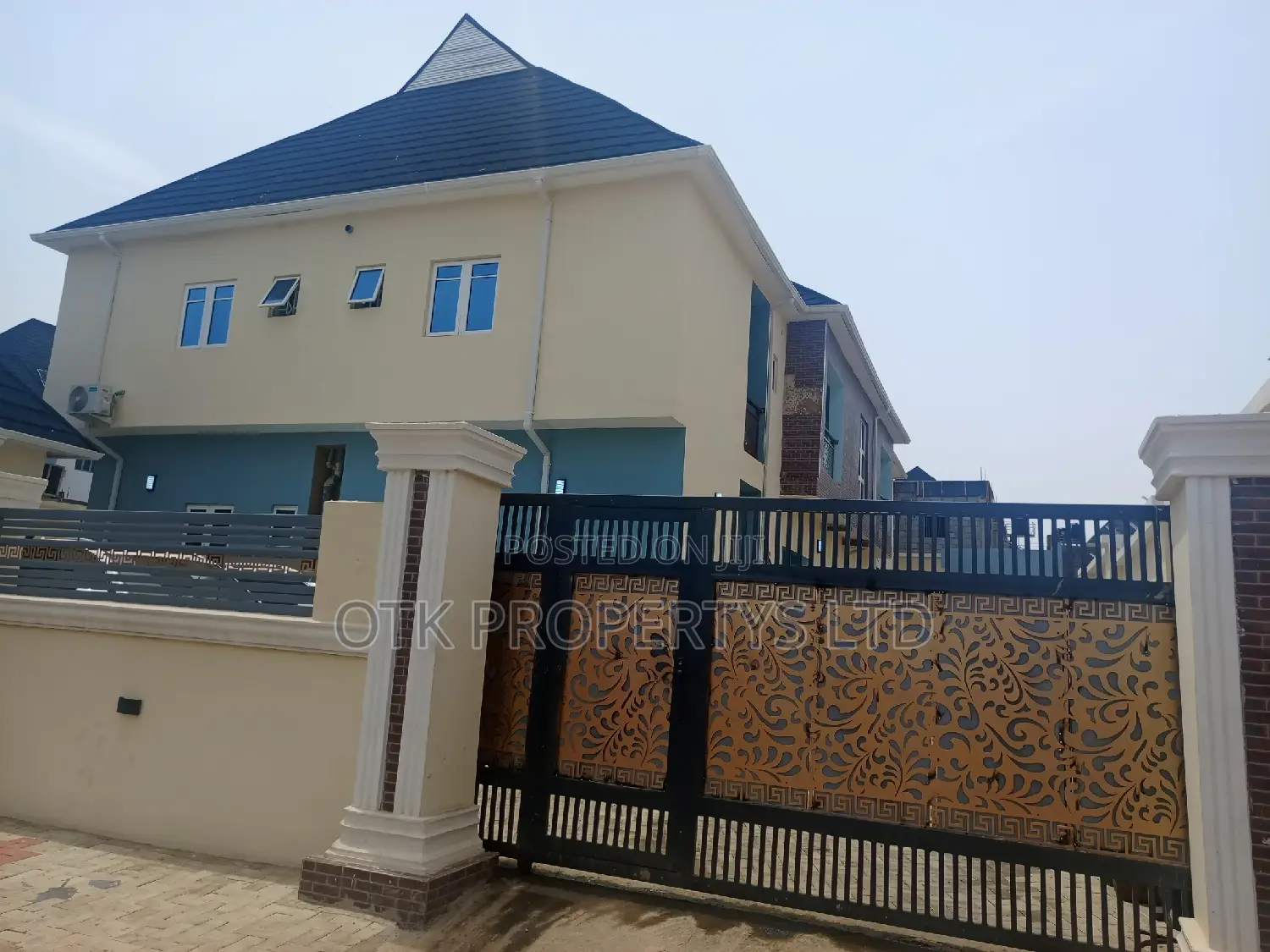 Furnished 2bdrm Block of Flats in Fo1, Kubwa for rent