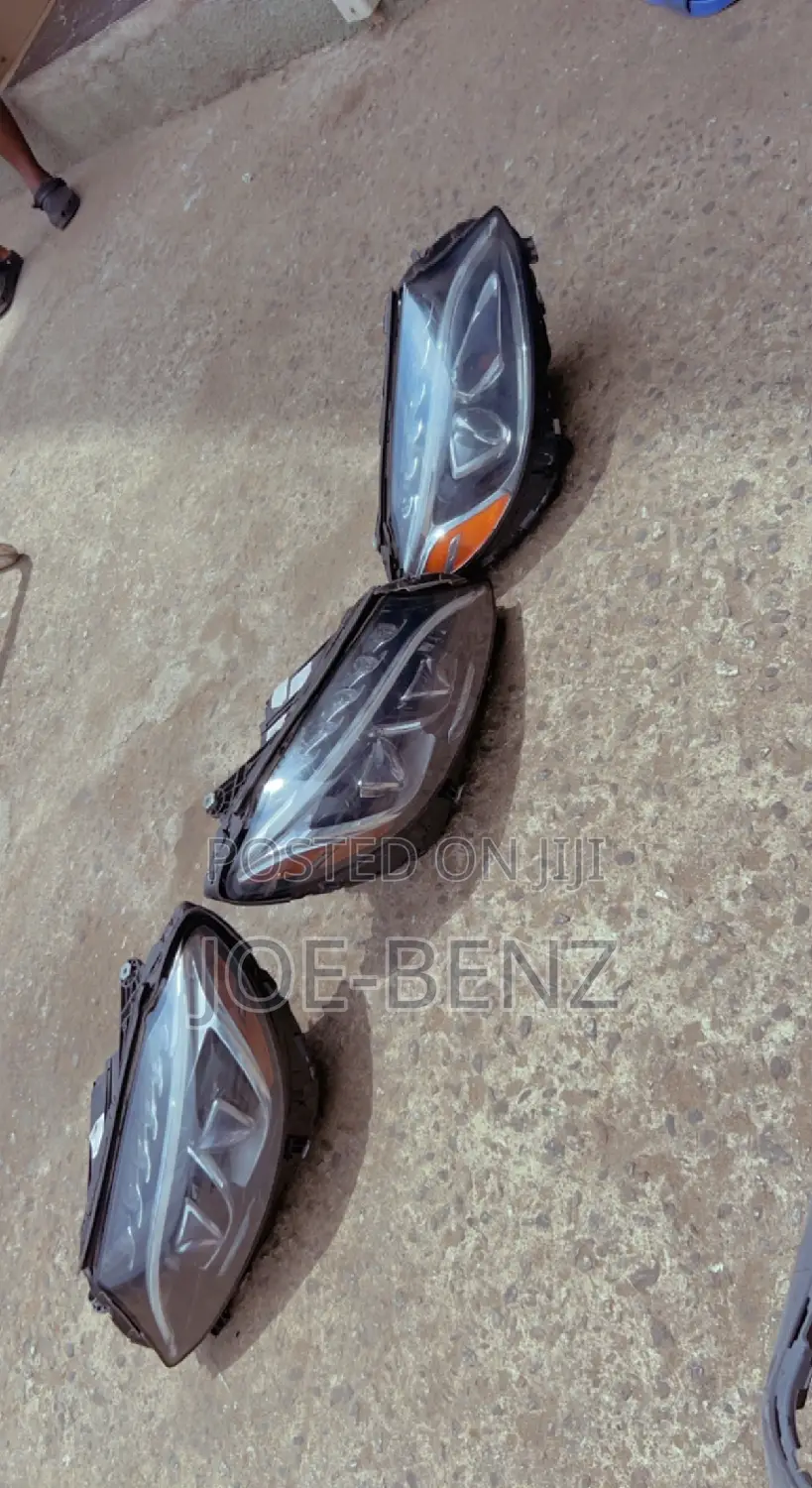 C300 2016 Set of Headlights