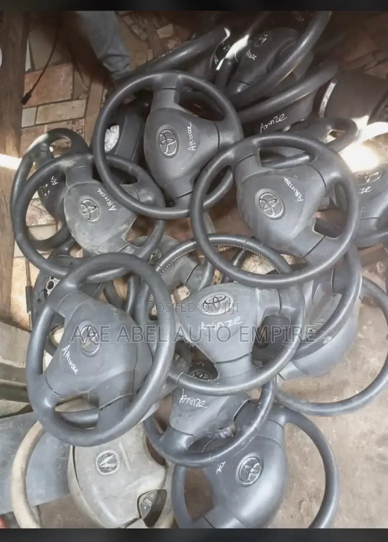 Steering Wheel and Airbag for Matrix and Corolla