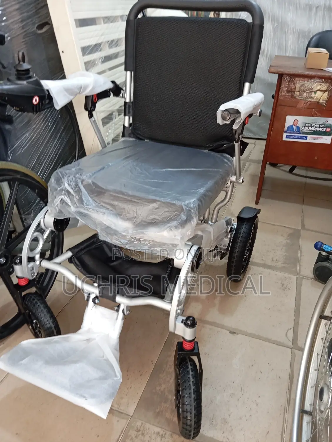 New Arrival Live Well Motorized Wheelchair