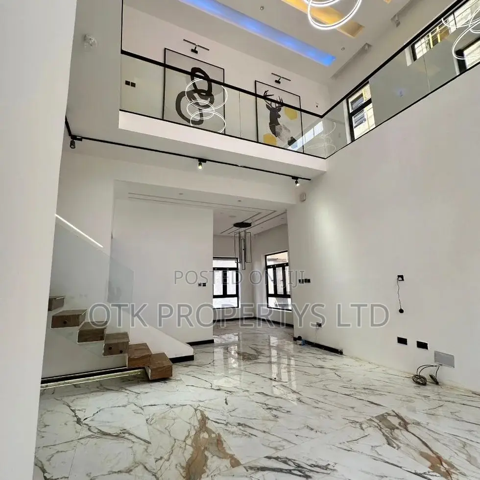 Furnished 6bdrm Duplex in Mini Estate
Asokoro for sale