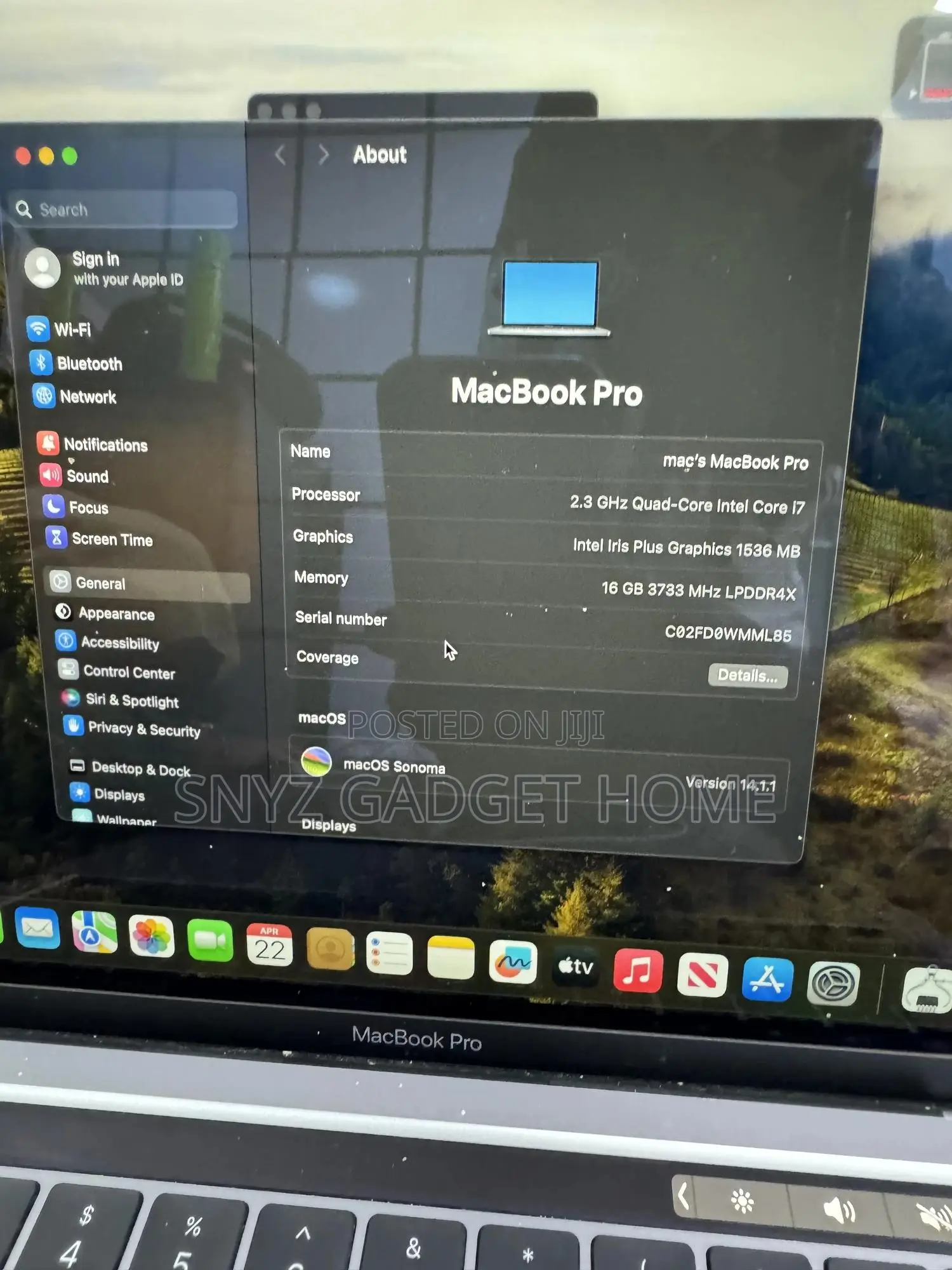 Laptop Apple MacBook Pro 2020 16GB Intel Core I7 SSD 512GB