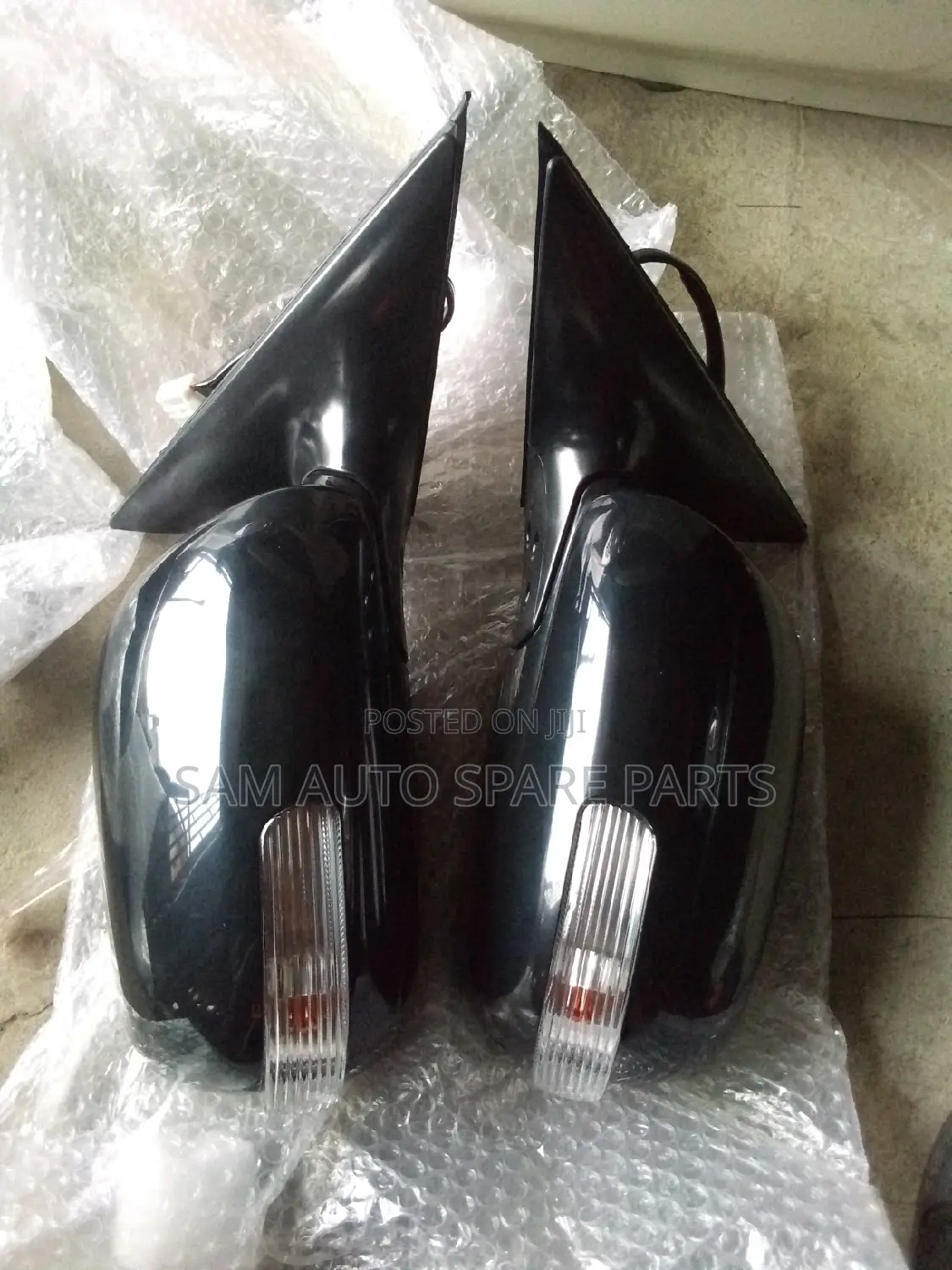 Toyota Camry 010 Side Mirror the Two Side