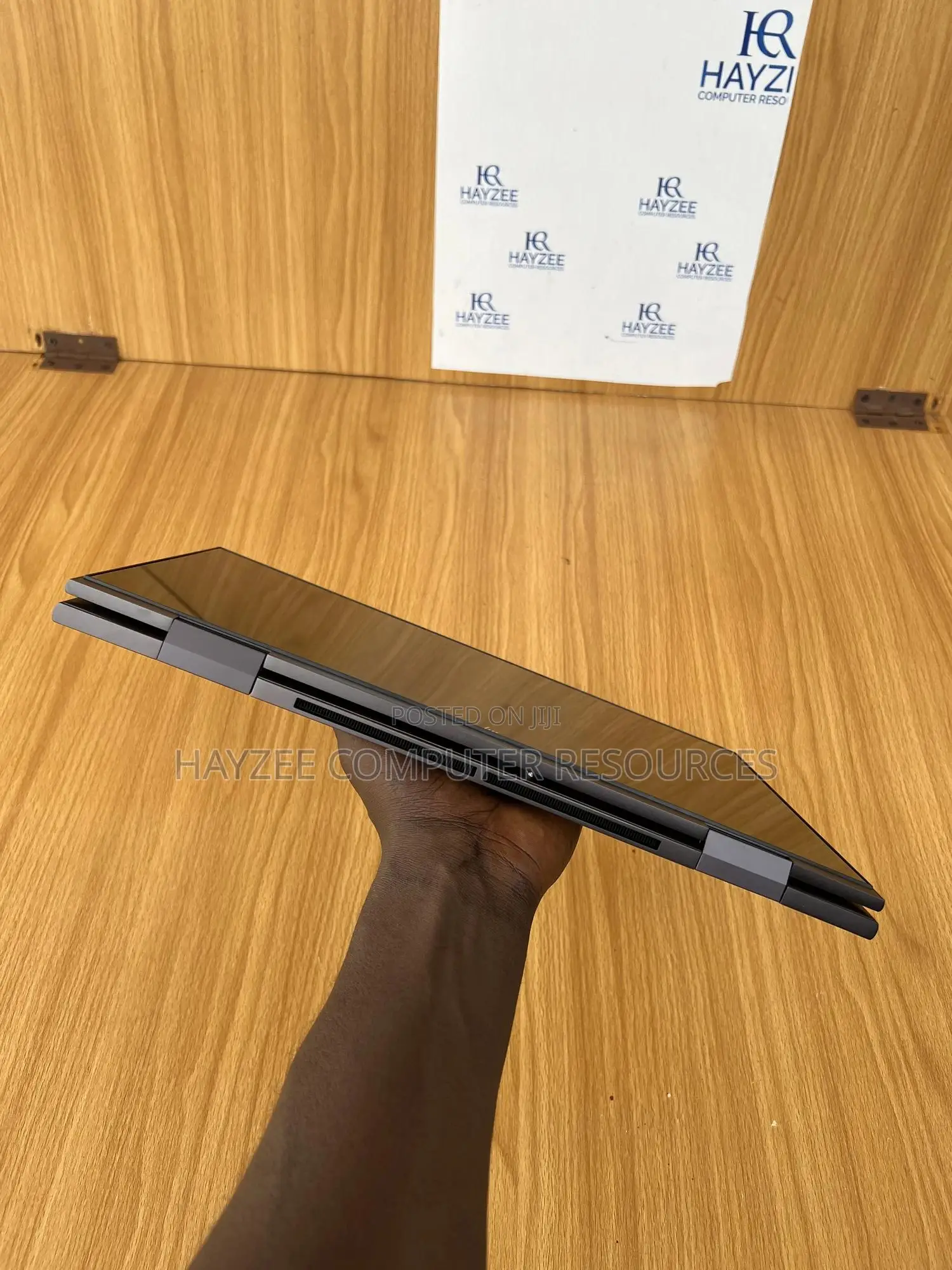 Laptop HP Envy 15 16GB AMD Ryzen 7 SSD 512GB