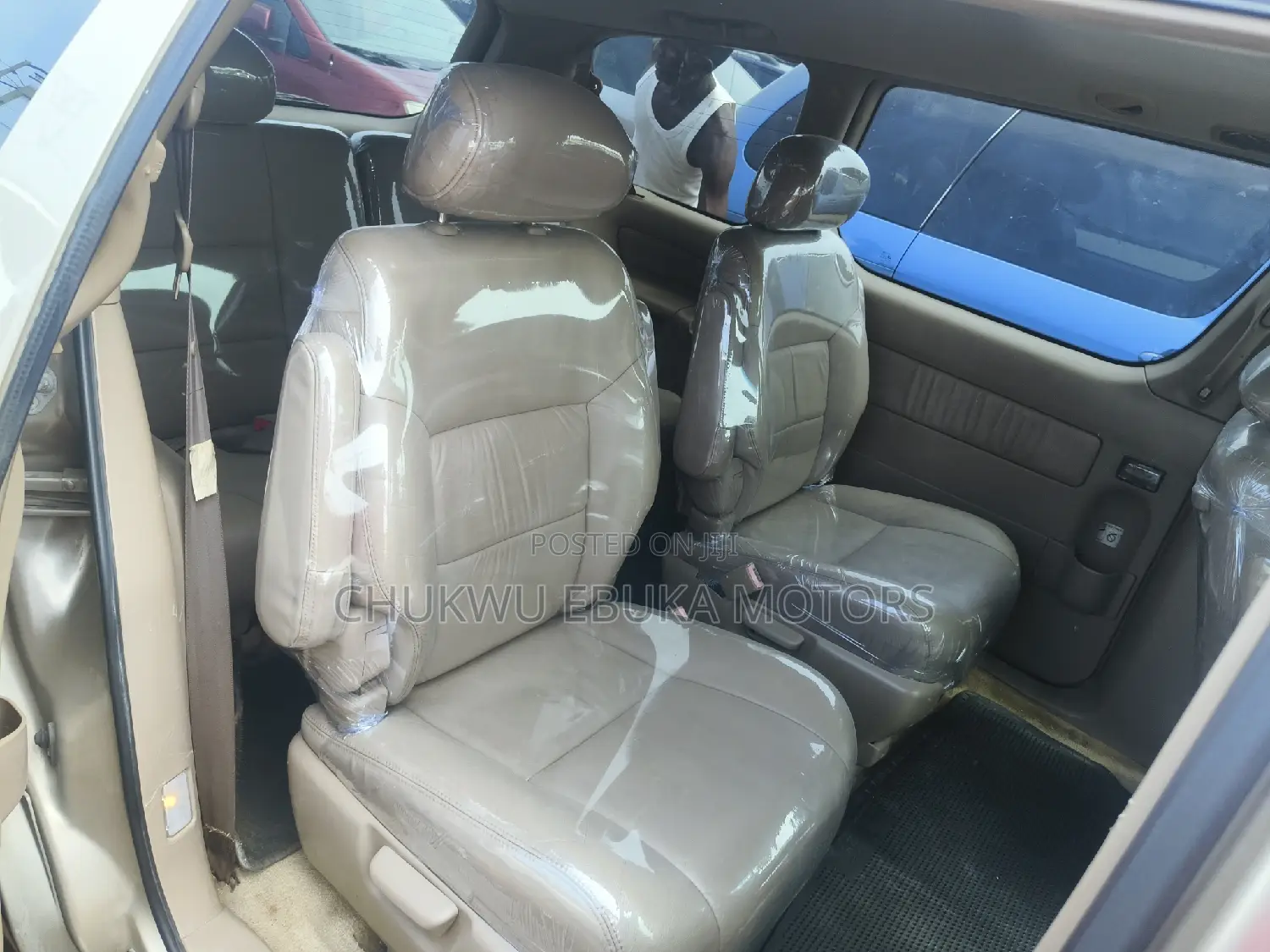 Toyota Sienna XLE 2002 Gold