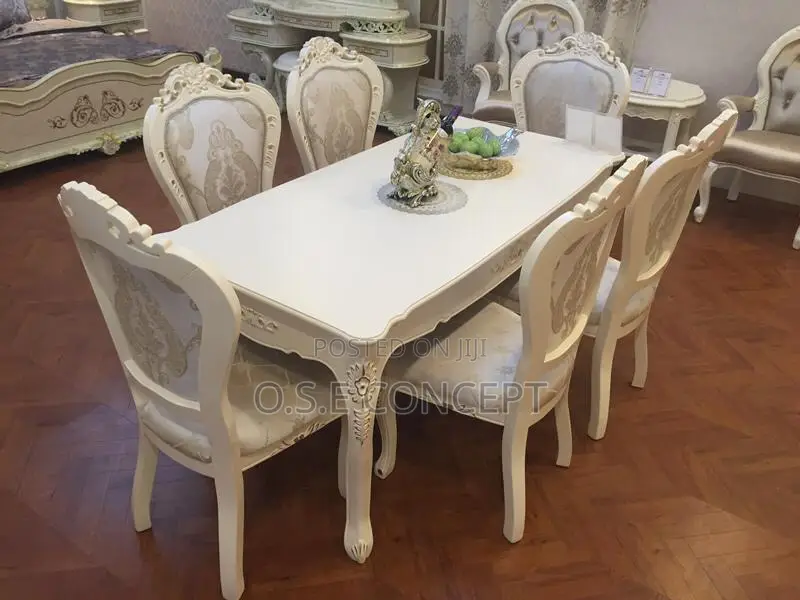 A Set of 6seater Dining Table