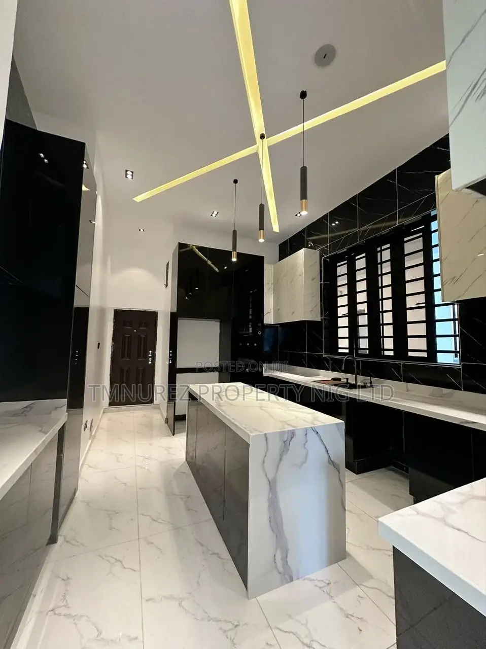 4bdrm Duplex in Ajah for sale