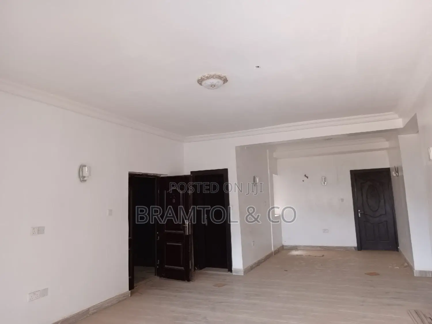2bdrm Block of Flats in Utako for sale