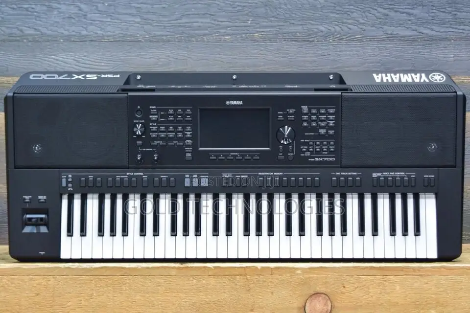Yamaha Musical Keyboard PSR SX700