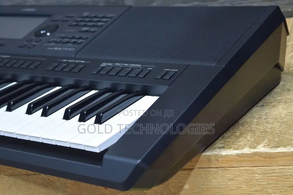Yamaha Musical Keyboard PSR SX700
