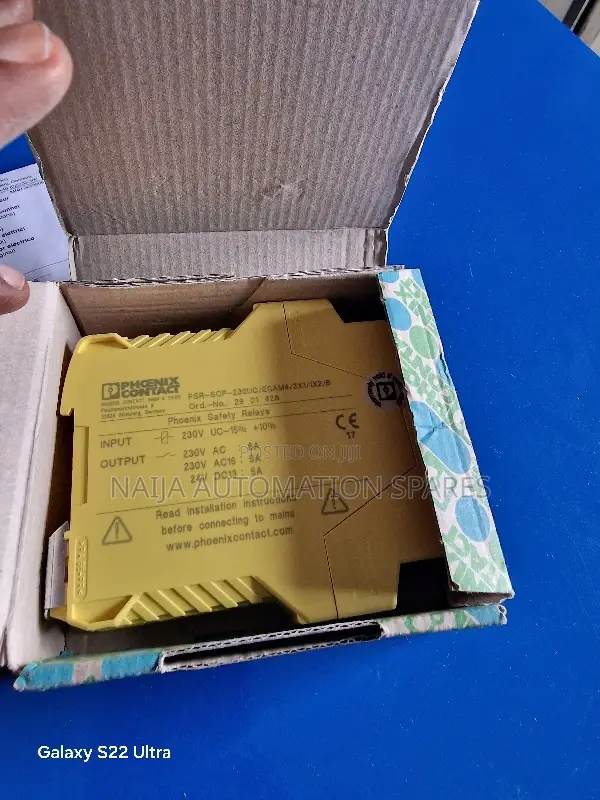 Phoenix Contact | PSR-SCP-230UC/ESAM4/3X1/1X2/ B | Safety Relay