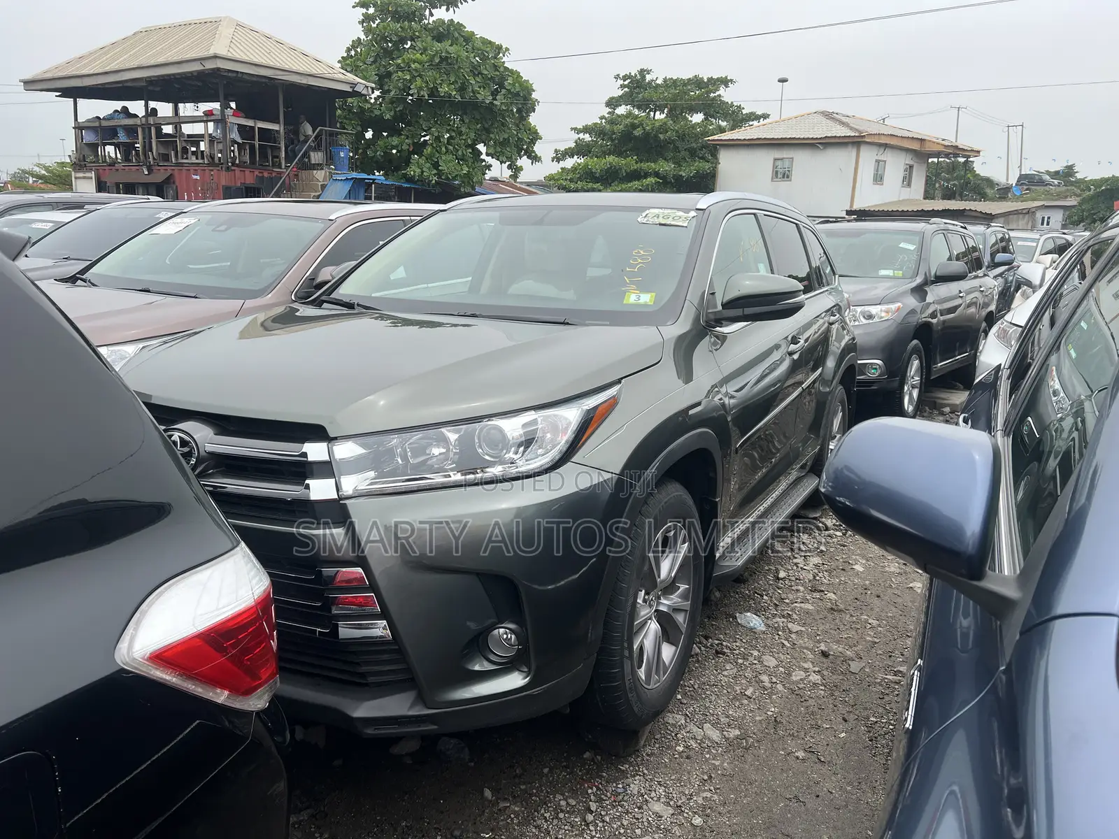 Toyota Highlander Limited 4dr SUV AWD (3.5L 6cyl 6A) 2015 Green