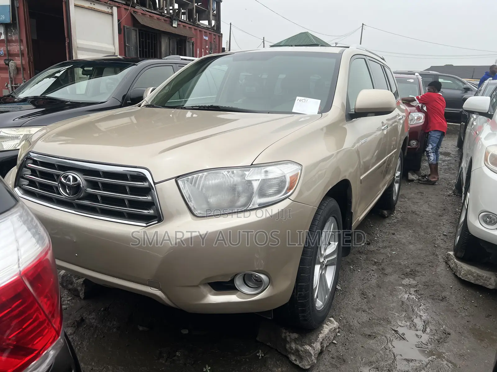 Toyota Highlander 2010 Gold