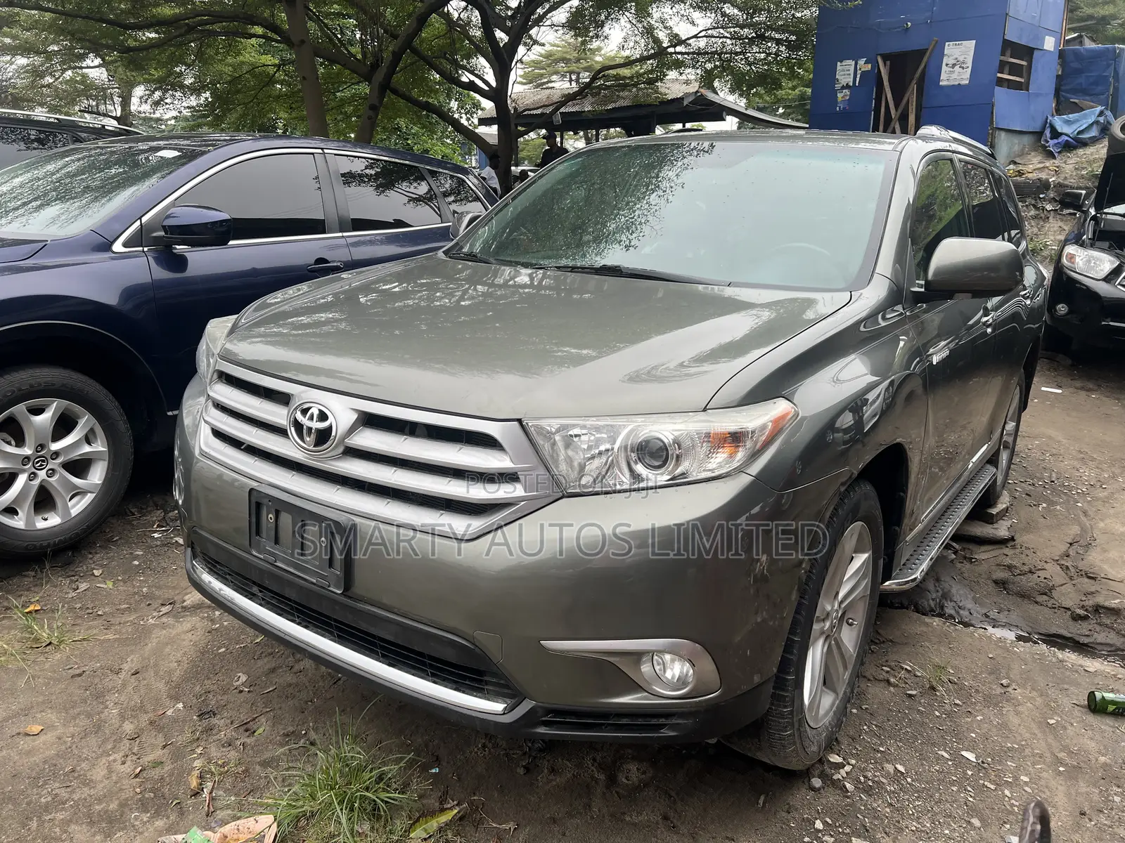 Toyota Highlander Limited 3.5l 4WD 2013 Green