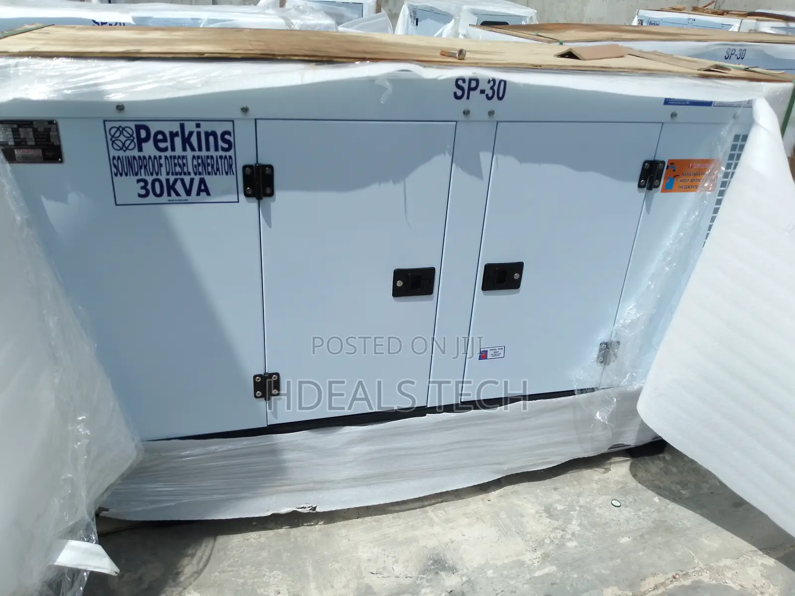 Silent 30kva Perkins Diesel Generator Set.