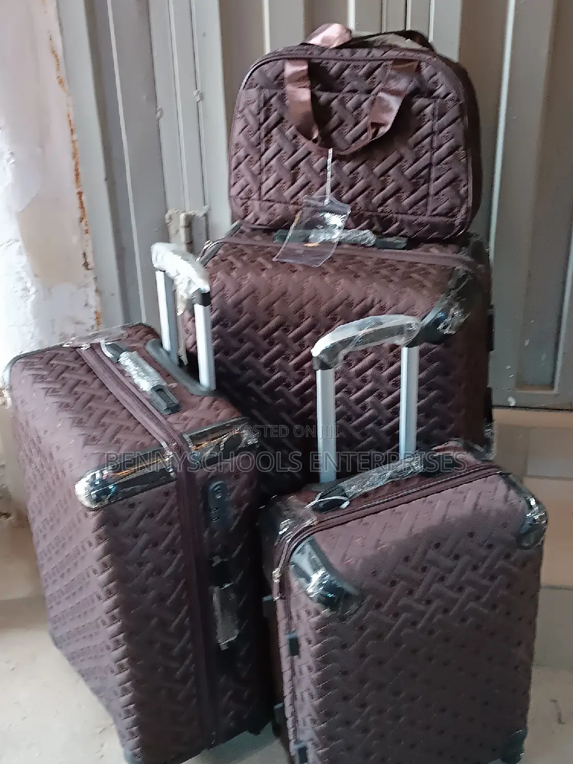 Set of 4 Brown Travelling Luggage Boxes