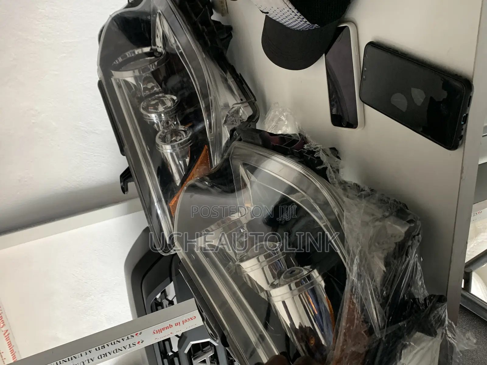 Lexus GX460 2015 Headlight Available as Seen