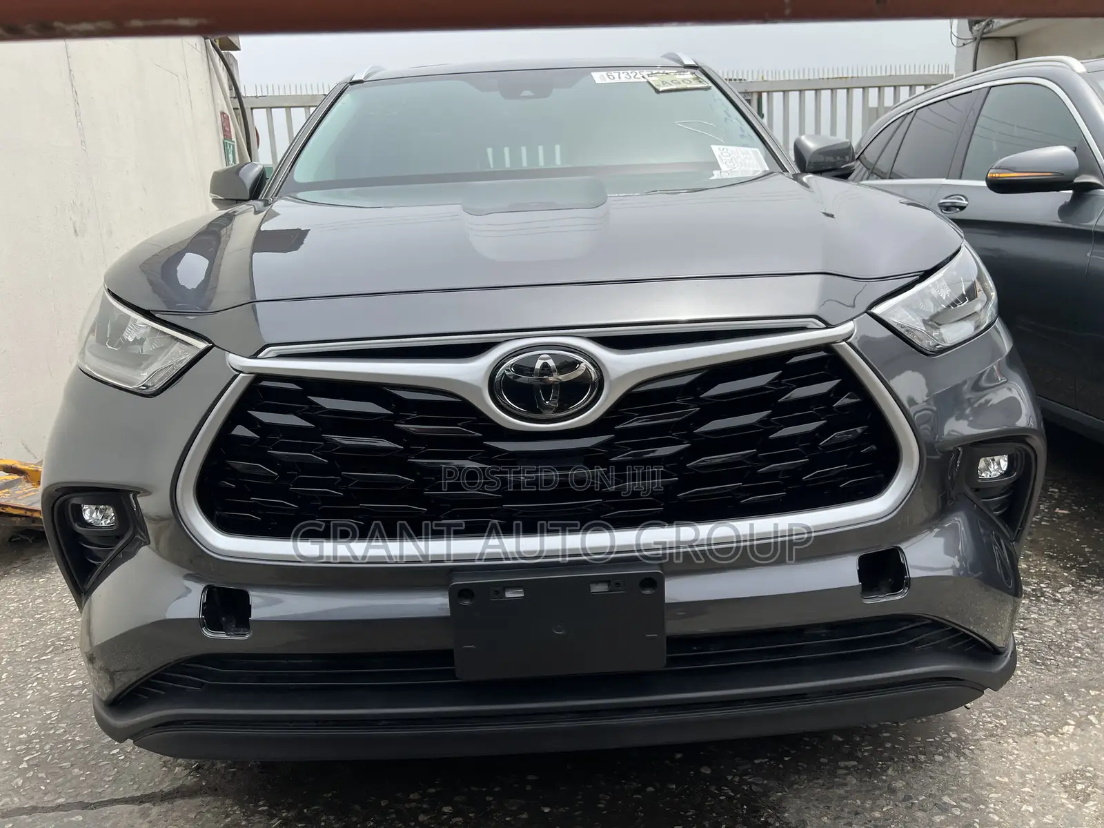Toyota Highlander XLE AWD 2020 Gray