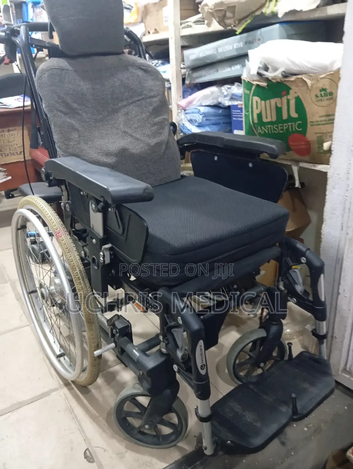 USA Use Executive Colasbible Wheelchair