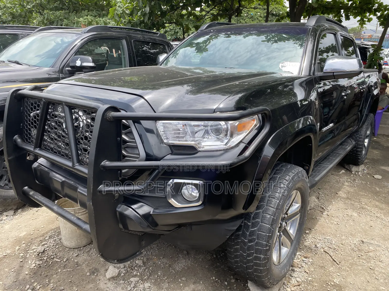 Toyota Tacoma 2018 Black