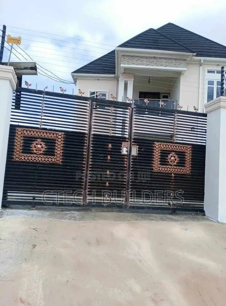 Furnished 8bdrm Duplex in Benin City for sale