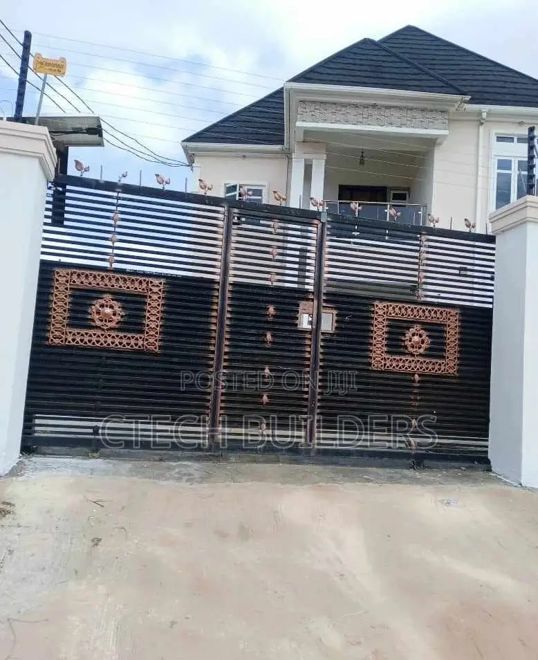 Furnished 8bdrm Duplex in Benin City for sale