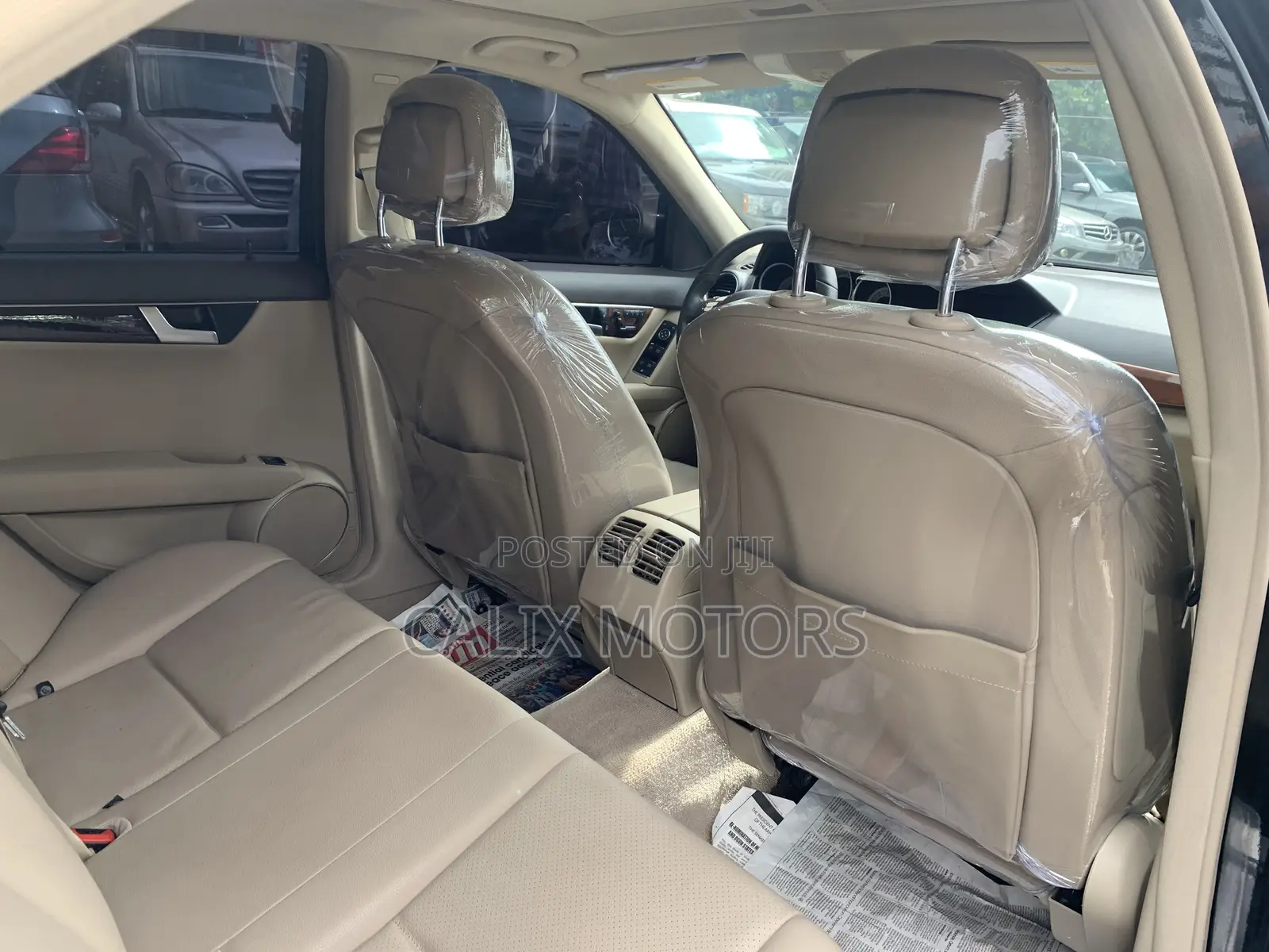 Mercedes-Benz C350 2015 Black