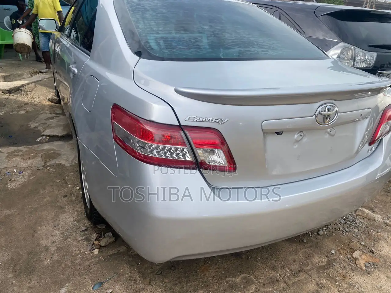 Toyota Camry LE 4dr Sedan (2.5L 4cyl 6AM) 2010 Silver
